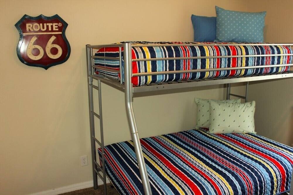 Photo of Bedroom in Florida Pines