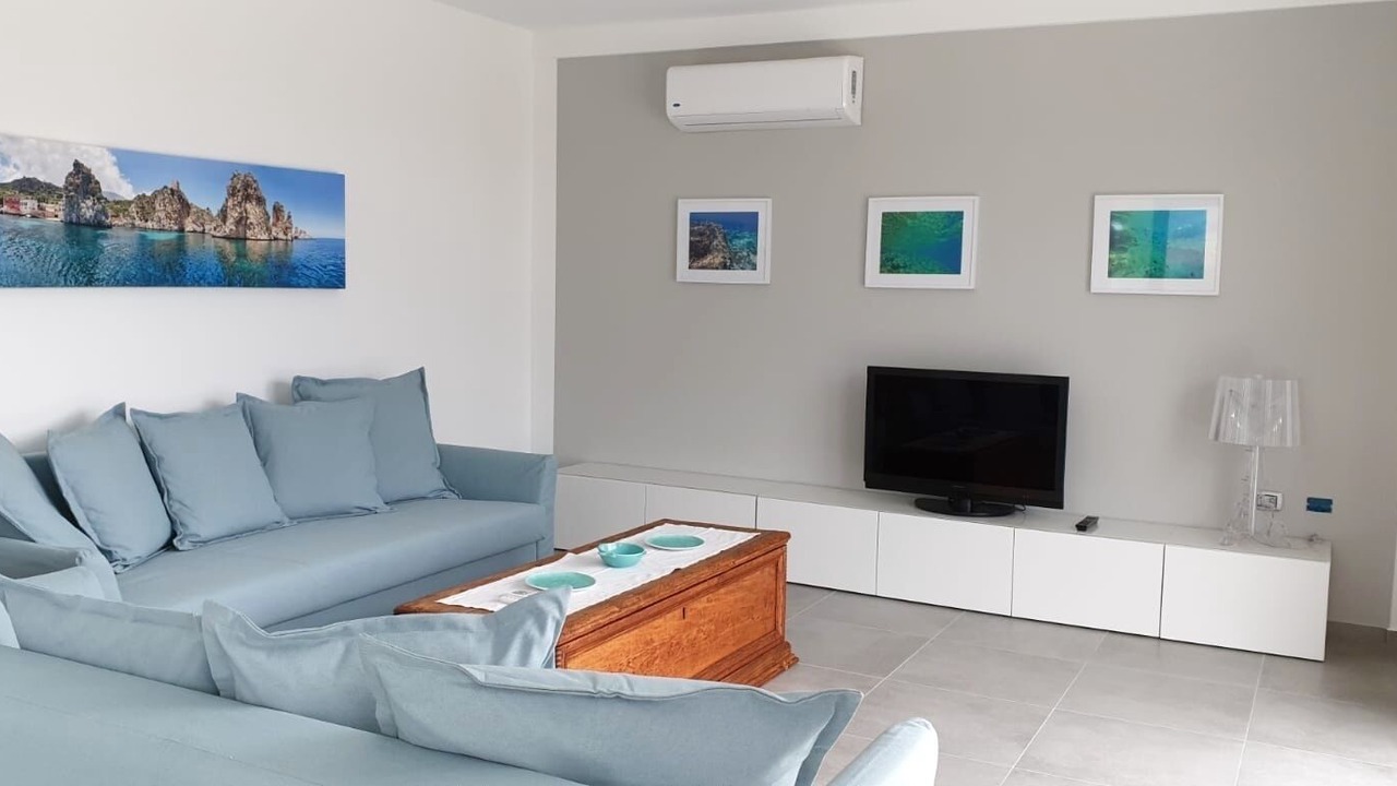 Photo of Livingroom in Scopello