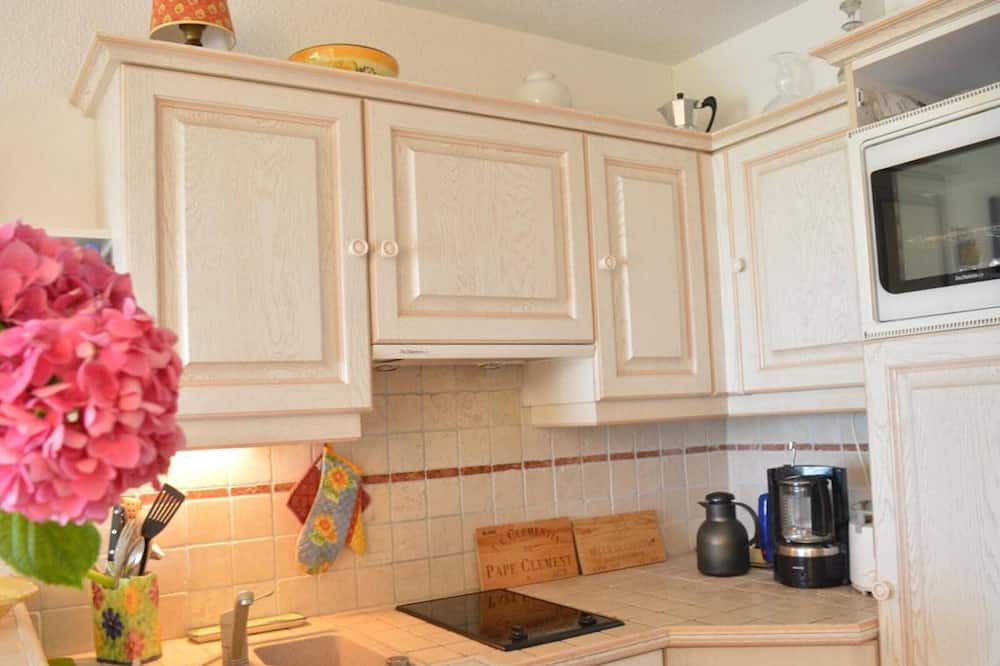 Photo of Kitchen in Plage de la Garonnette