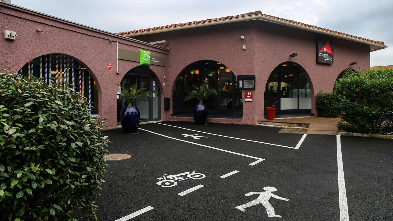Photo of Outdoor in Frejus