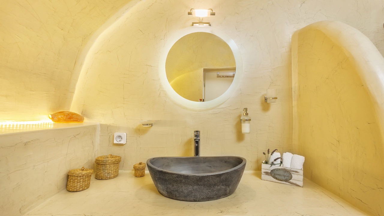 Photo of Bathroom in Exo Gonia