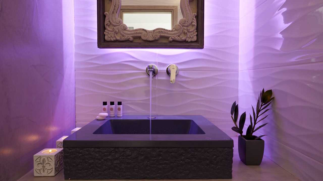 Photo of Bathroom in Kamari