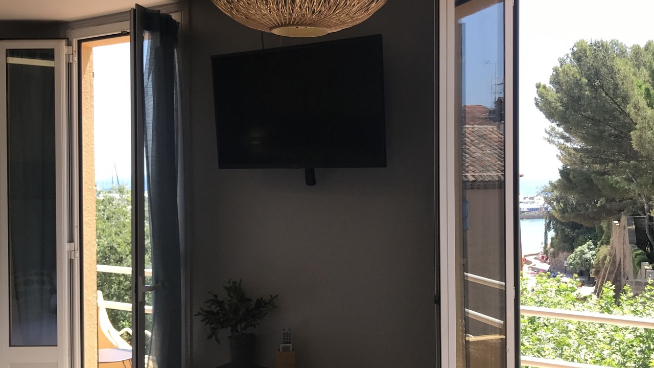 Photo of Patio Balcony in Mandelieu-la-Napoule Beach