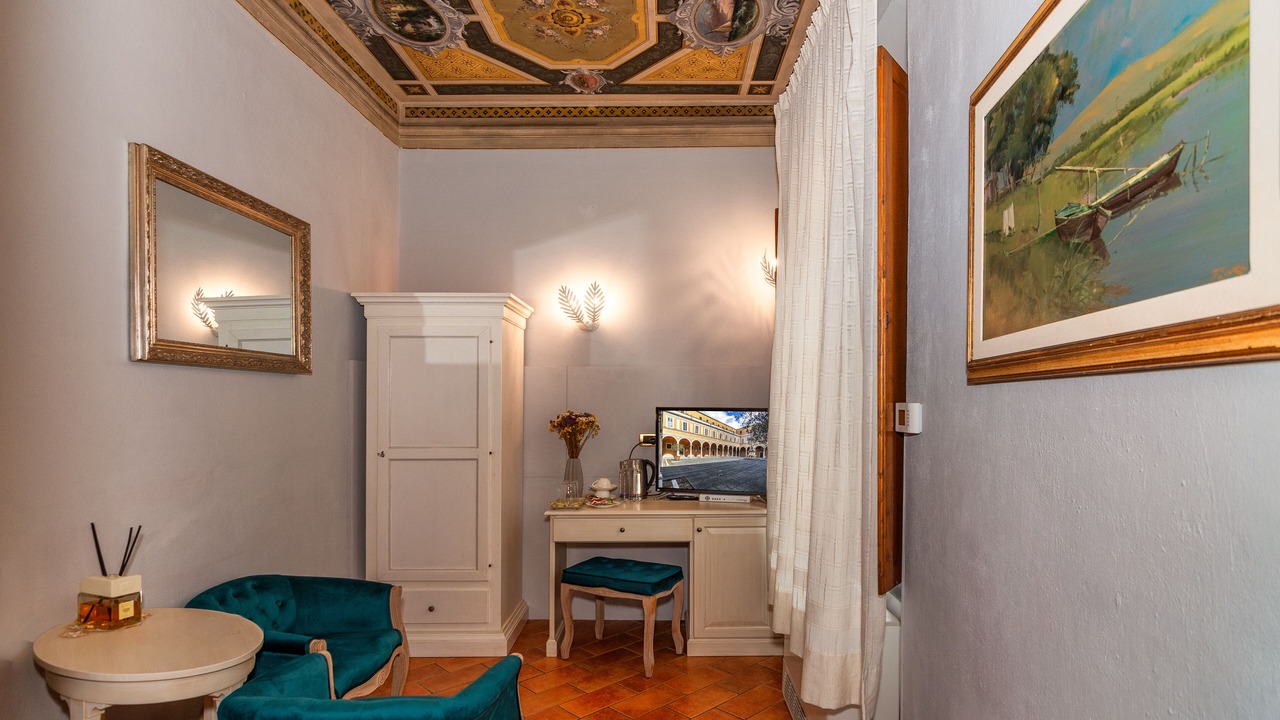 Photo of Bedroom in Pisa City Centre