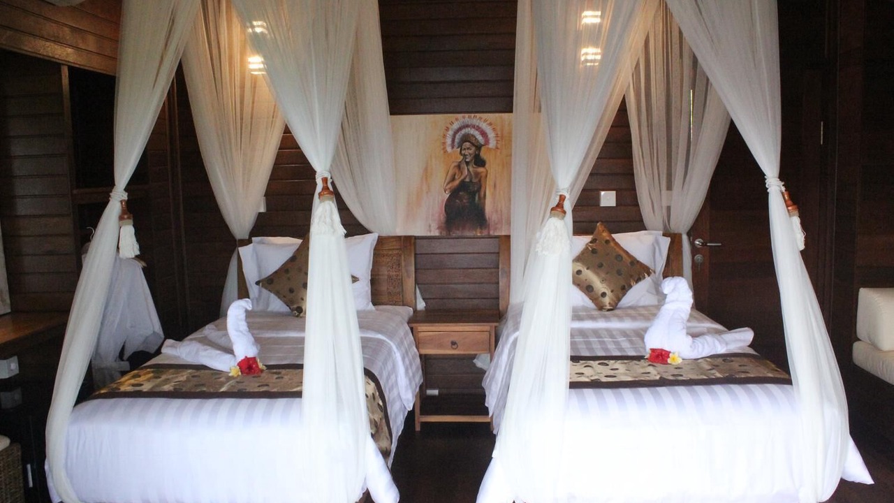 Photo of Bedroom in Mushroom Bay