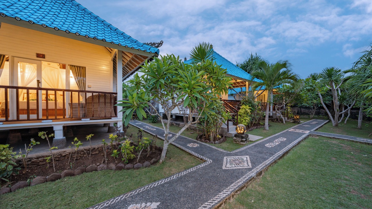 Photo of Outdoor in Mushroom Bay