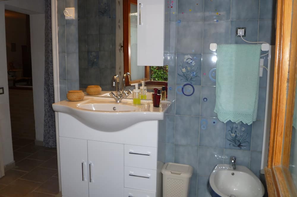 Photo of Bathroom in Saline di Volterra