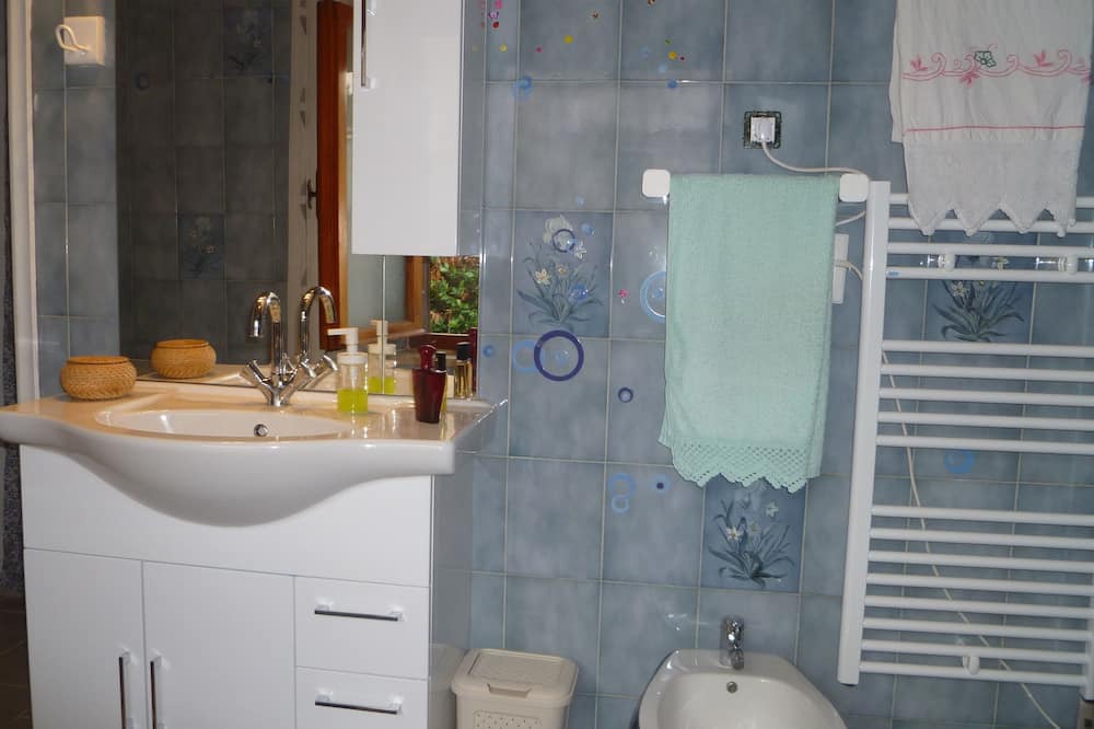 Photo of Bathroom in Saline di Volterra