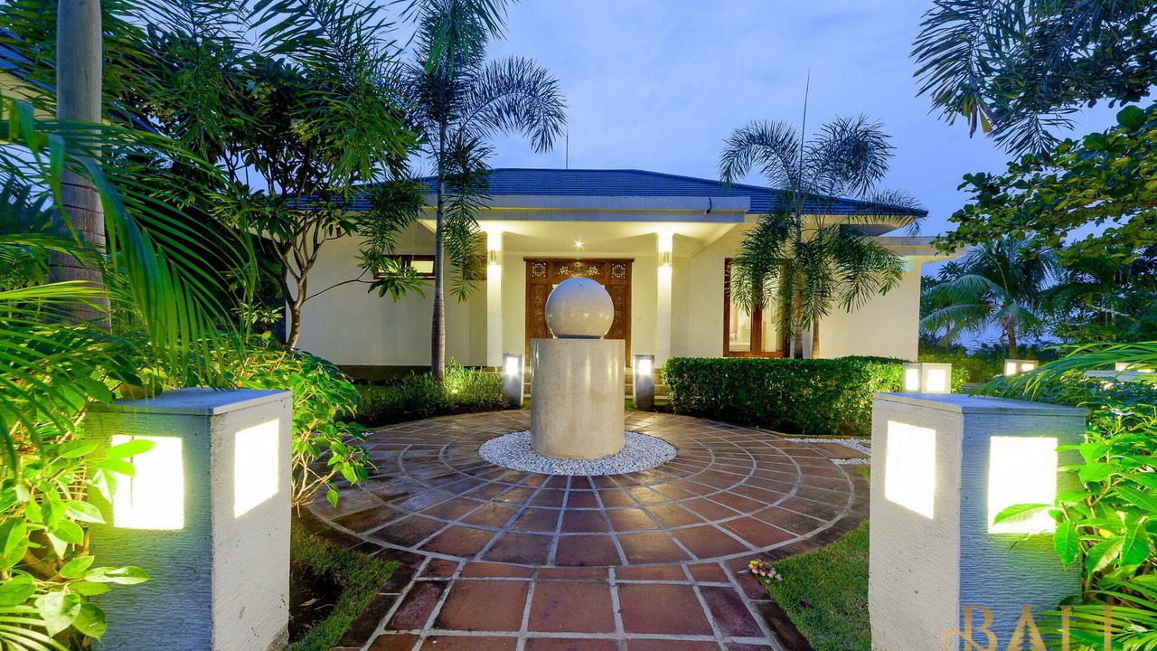 Photo of Outdoor in Umeanyar