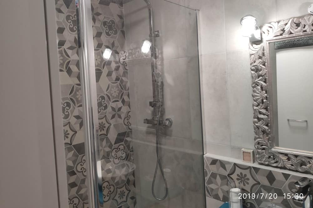 Photo of Bathroom in Saint Antoine