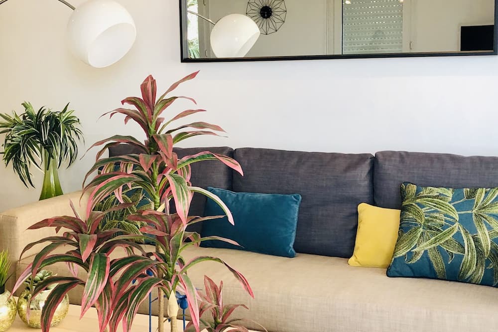 Photo of Livingroom in Frejus Port