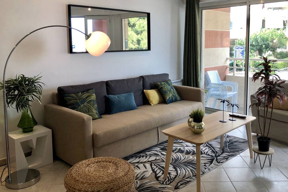 Photo of Livingroom in Frejus Port