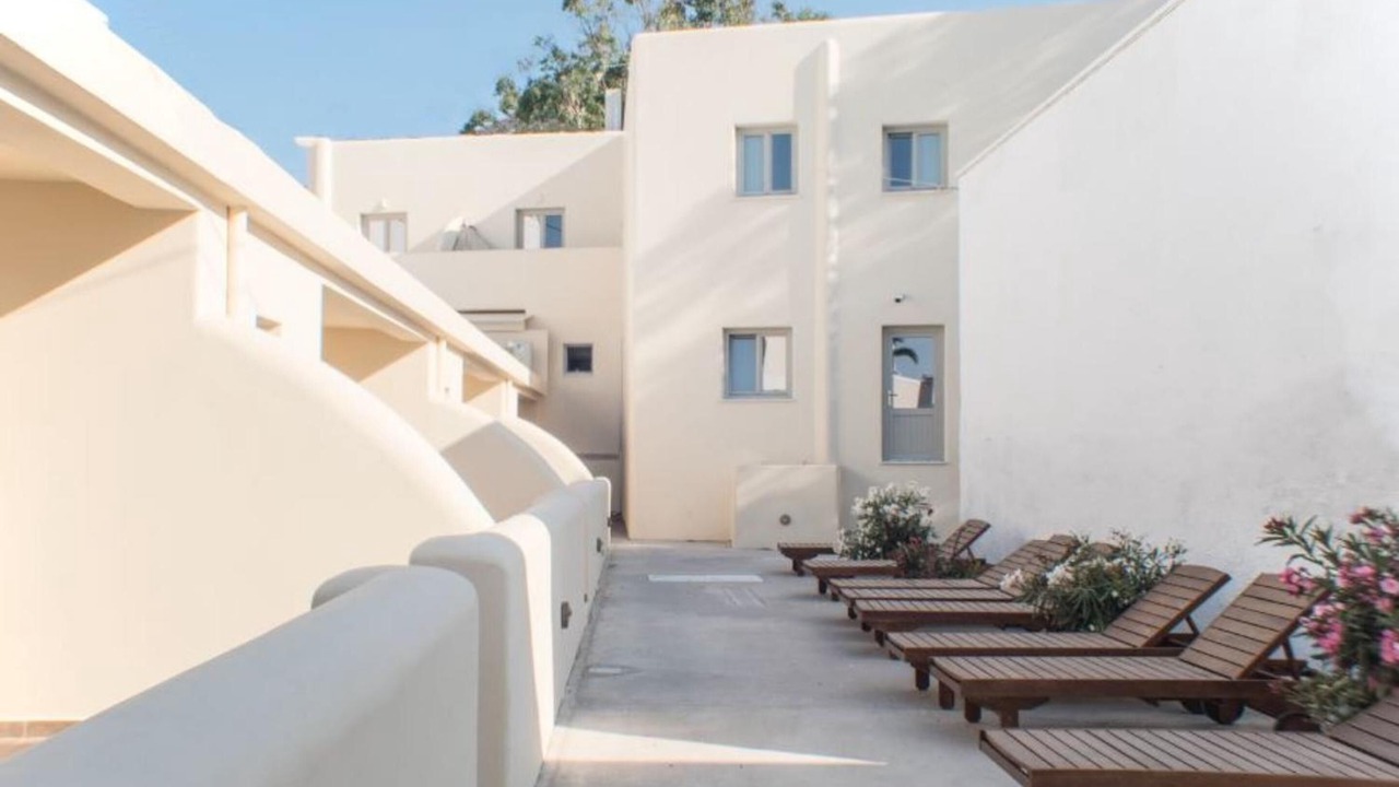 Photo of Outdoor in Perissa