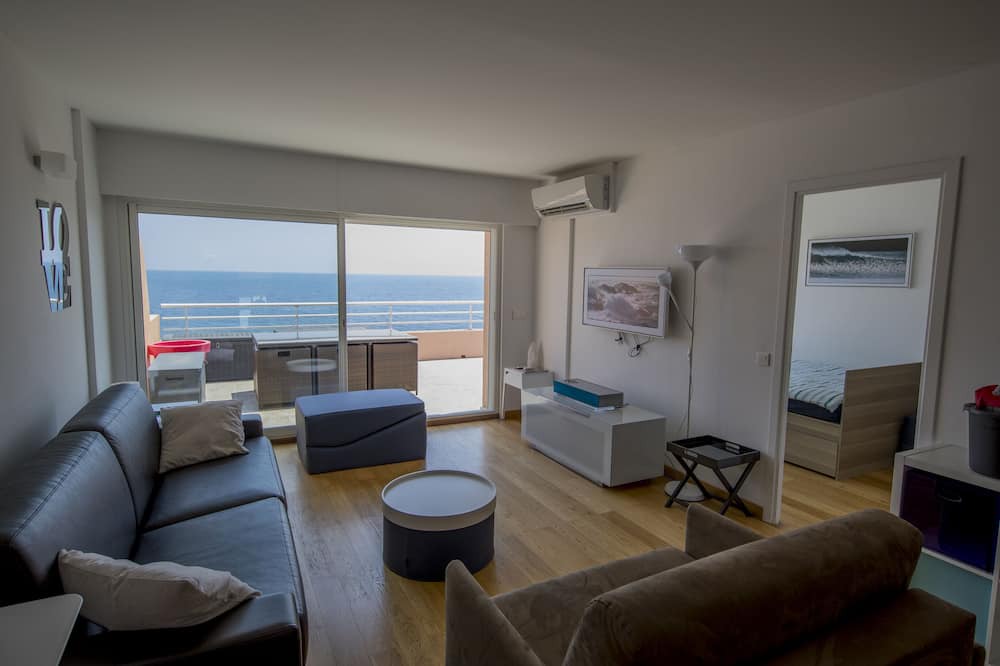 Photo of Livingroom in Le Trayas
