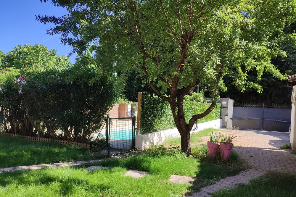 Photo of Outdoor in Saint-Andre-de-la-Roche