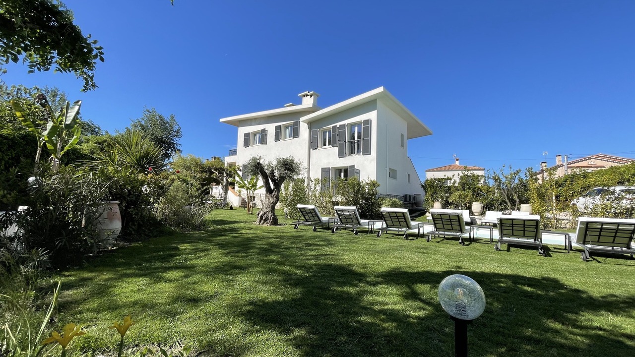Photo of Outdoor in Villeneuve-Loubet