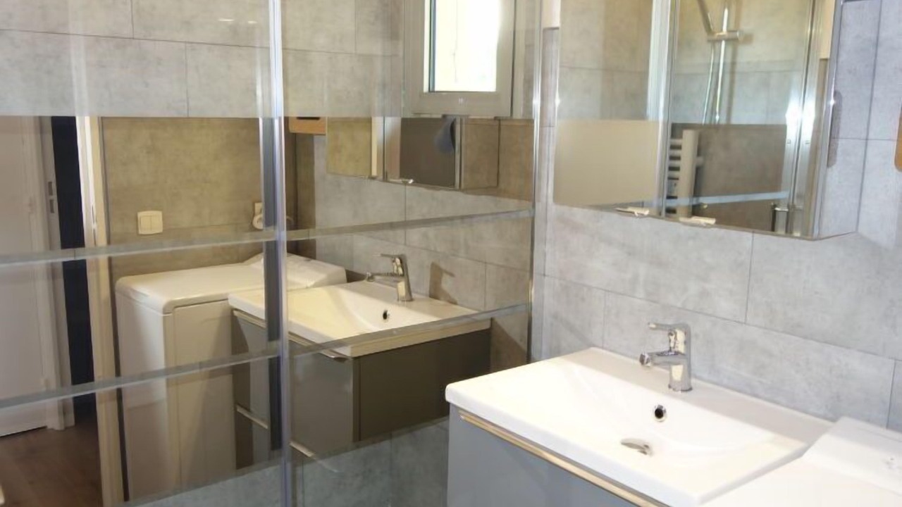 Photo of Bathroom in Golfe Juan
