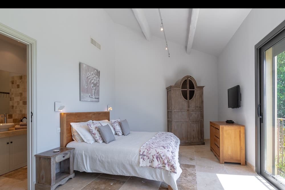 Photo of Bedroom in Speracedes