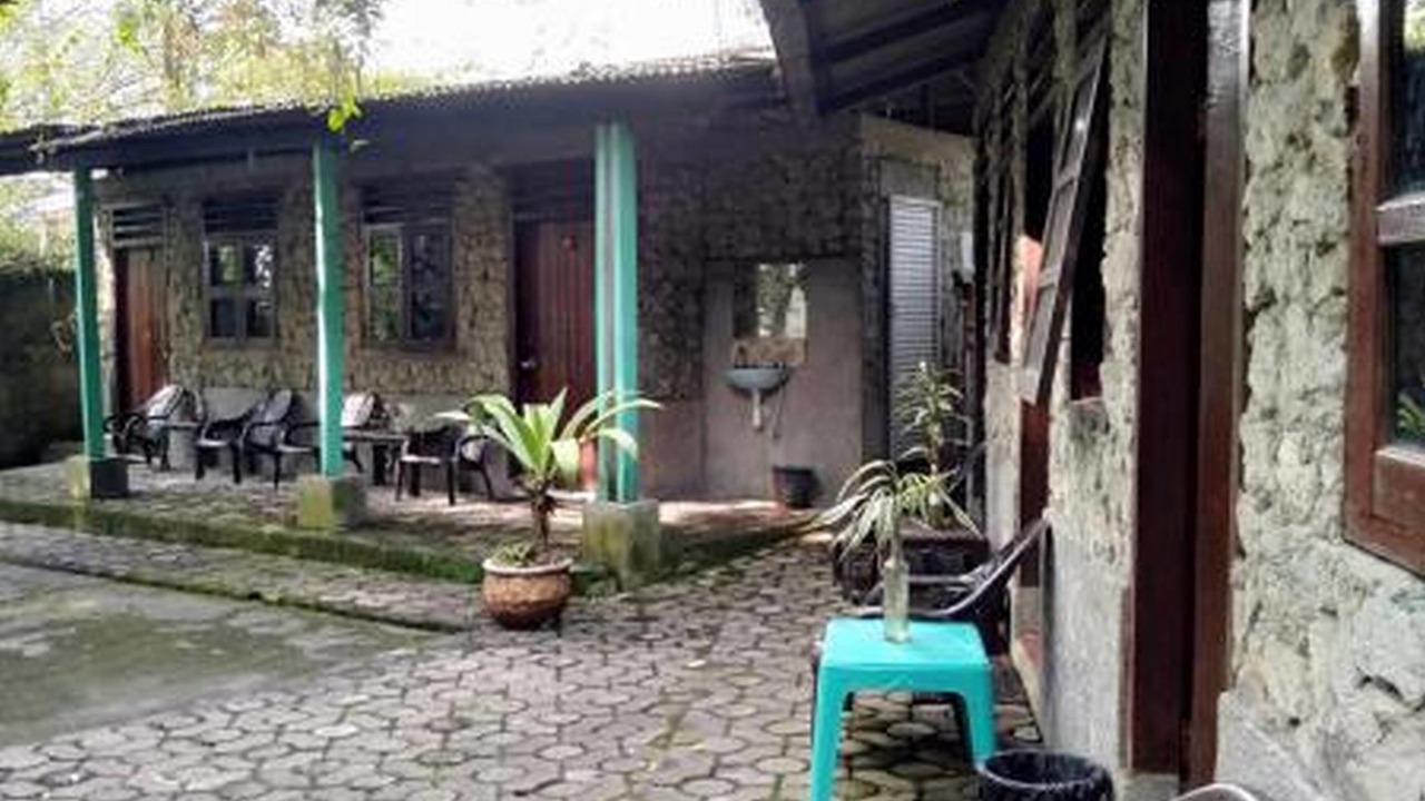 Photo of Bathroom in Tuk Tuk