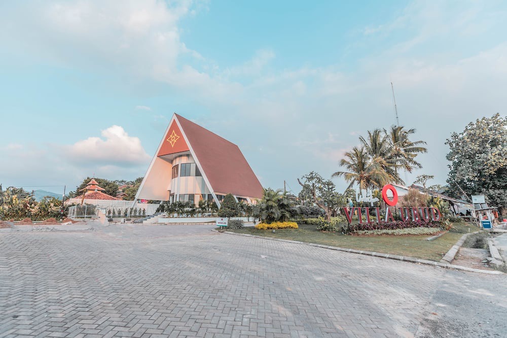 Photo of Outdoor in Bandulu
