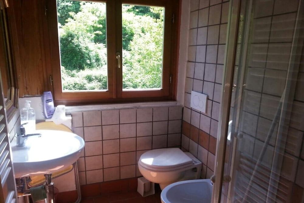 Photo of Bathroom in Fosdinovo