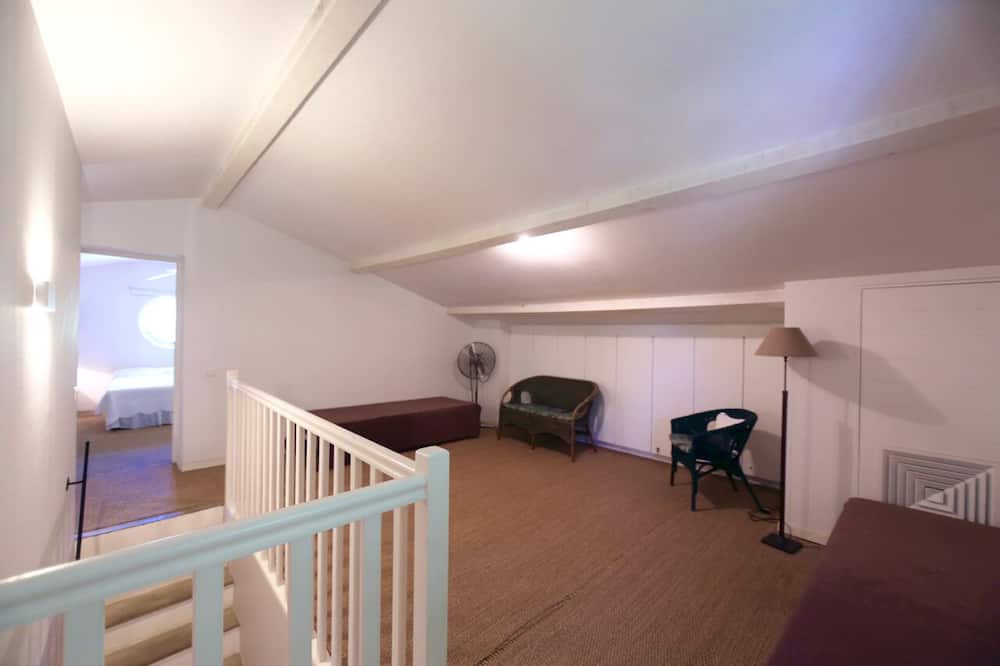 Photo of Bedroom in Saint-Tropez City Centre