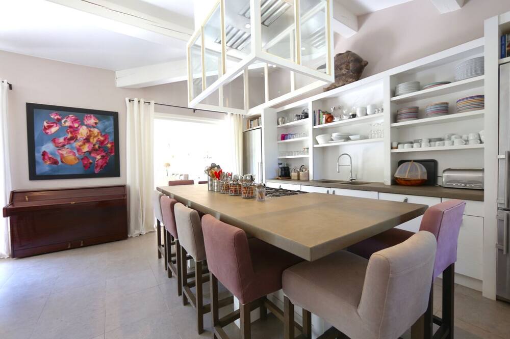Photo of Kitchen in Saint-Tropez City Centre