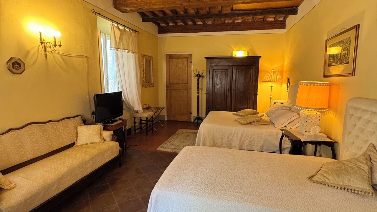 Photo of Bedroom in Vicopelago