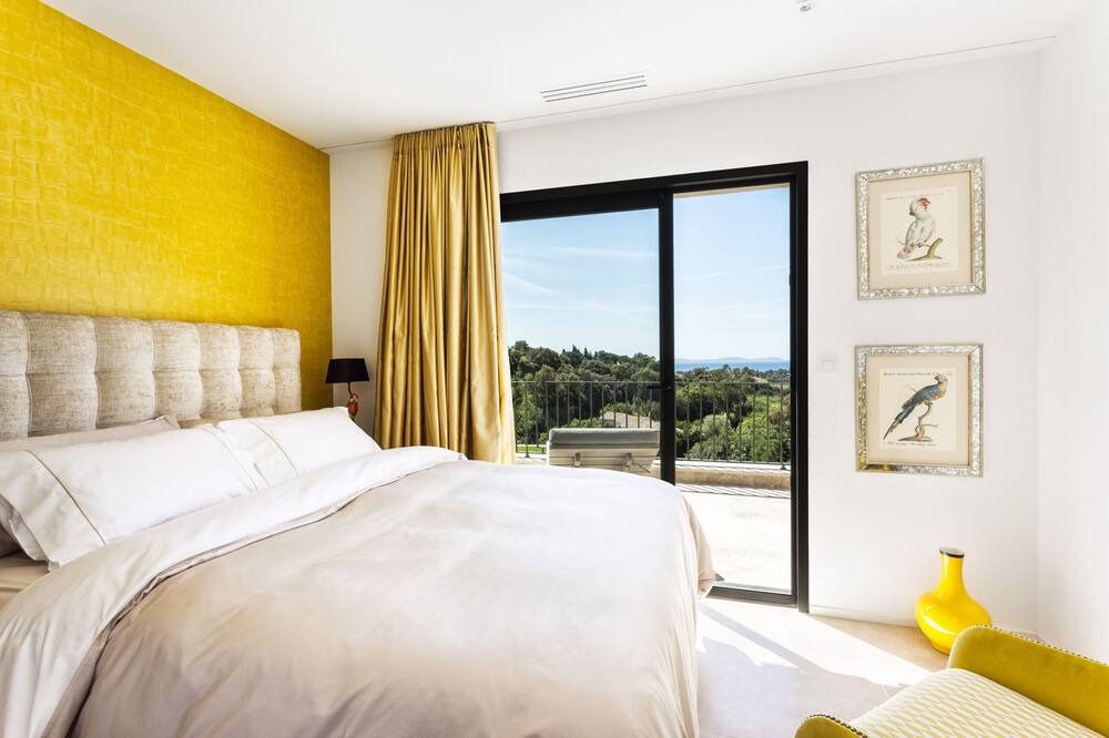 Photo of Bedroom in La Croix-Valmer