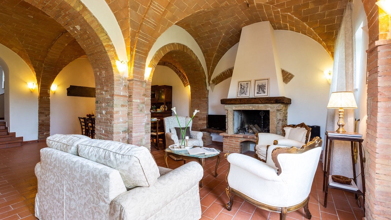 Photo of Others in Volterra