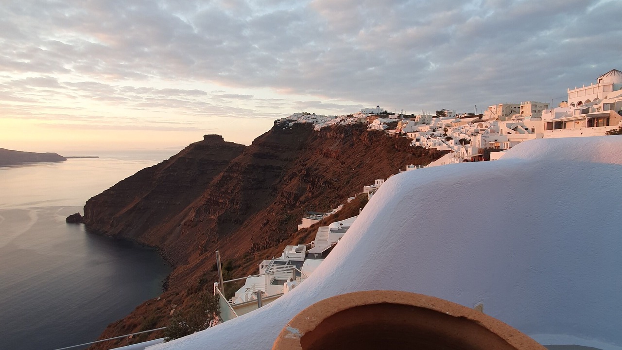 Photo of Others in Fira