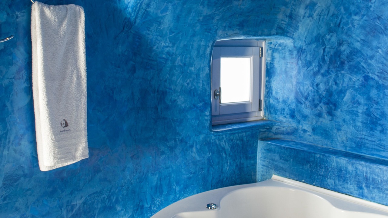 Photo of Bathroom in Fira