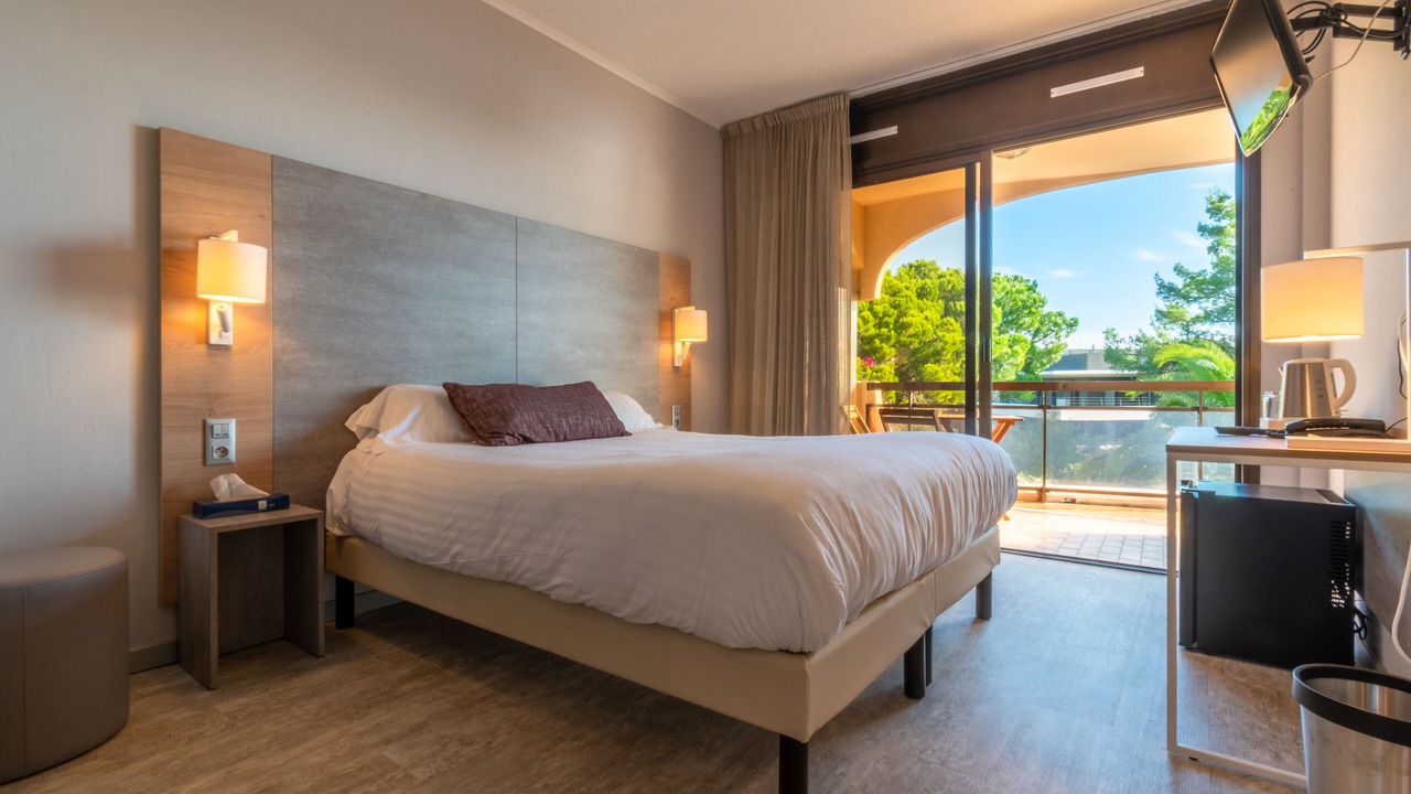 Photo of Bedroom in Villeneuve Loubet Beach