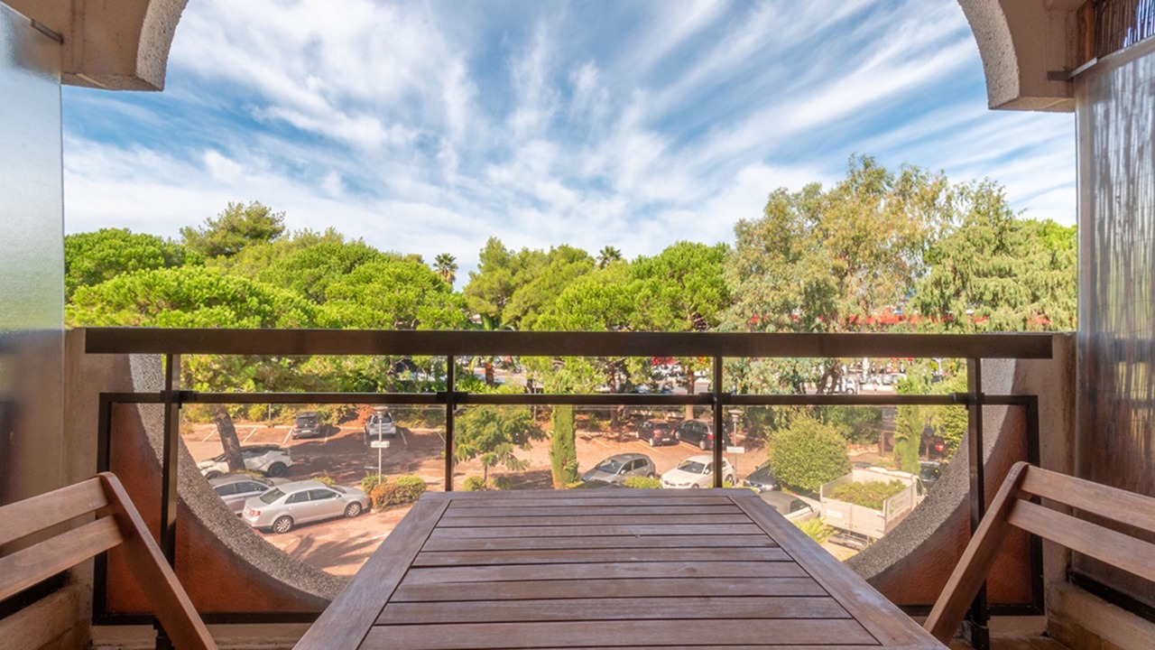 Photo of Bedroom in Villeneuve Loubet Beach