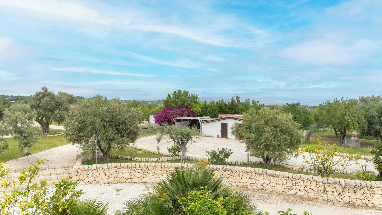 Photo of Outdoor in Noto