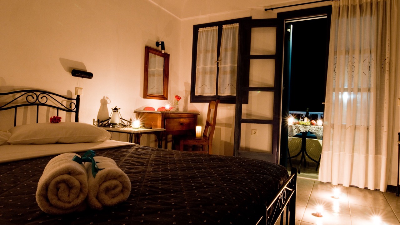 Photo of Bedroom in Perissa