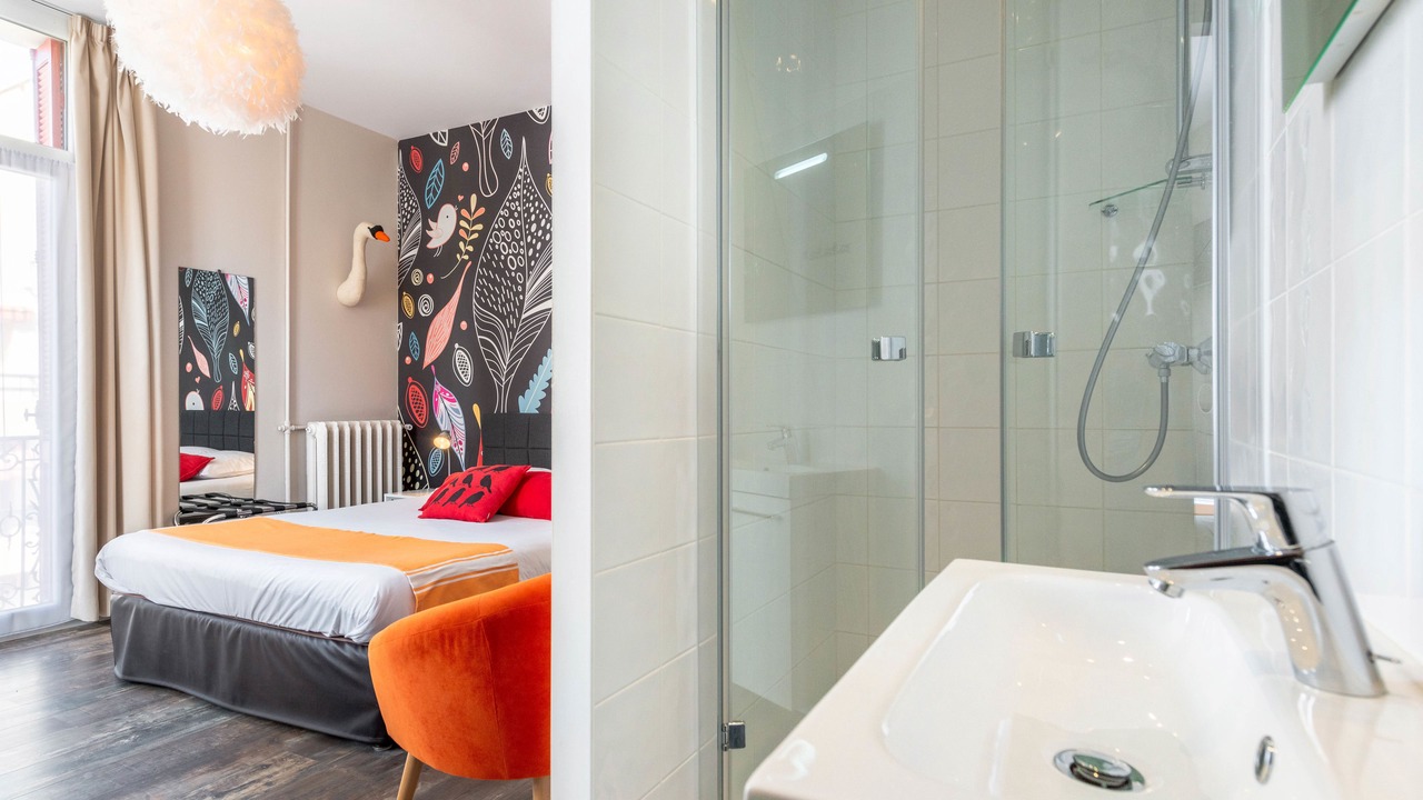 Photo of Bathroom in Juan-les-Pins