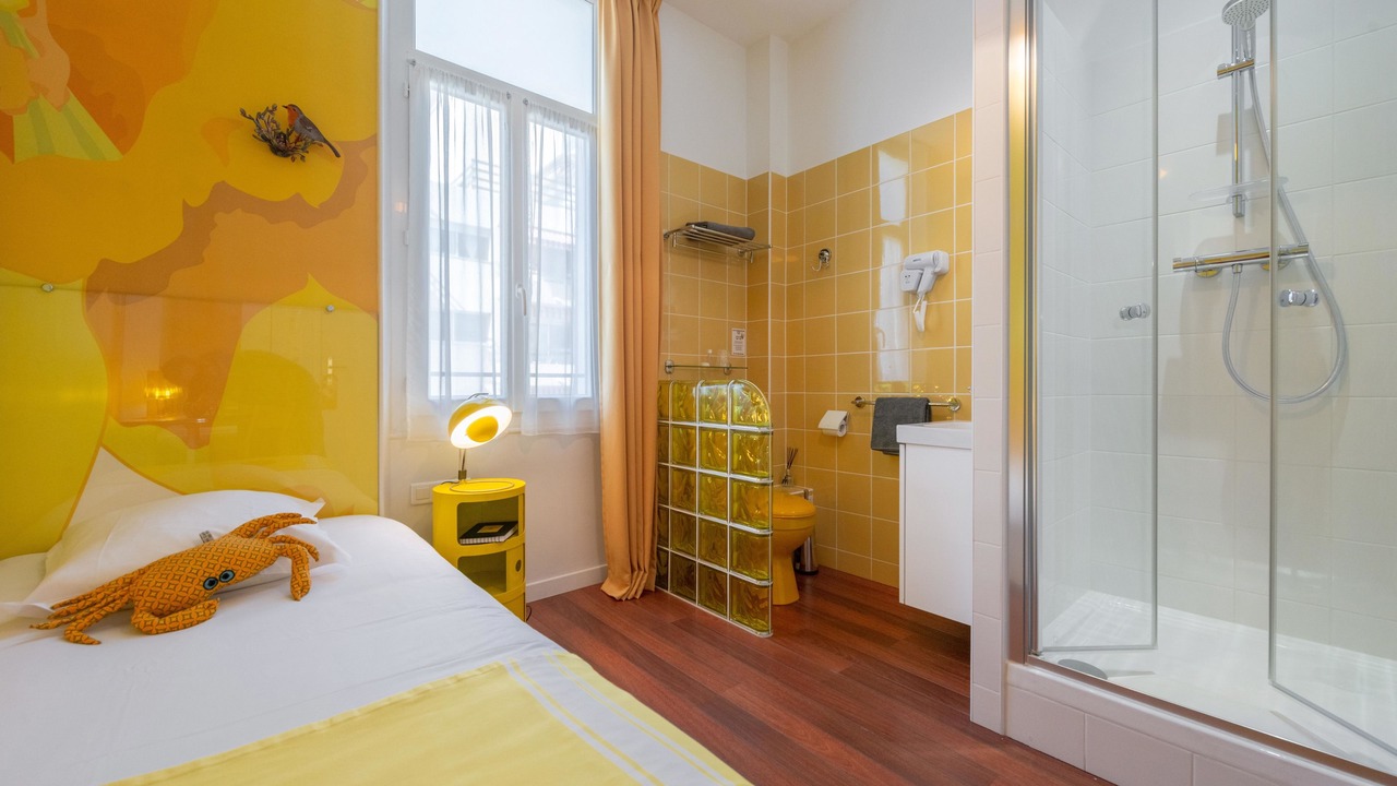 Photo of Bedroom in Juan-les-Pins
