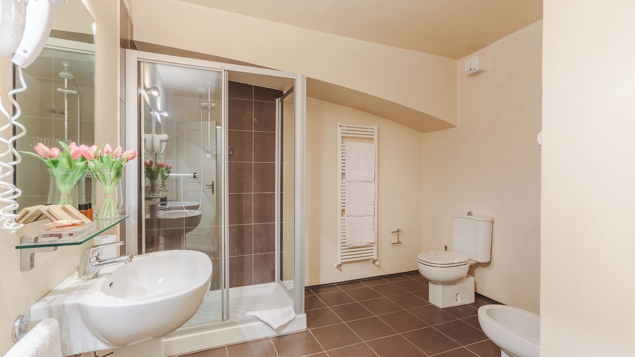 Photo of Bathroom in Lunata