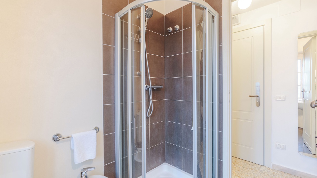 Photo of Bathroom in Lunata