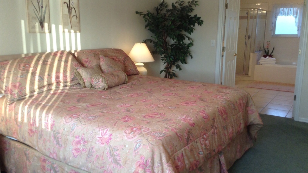 Photo of Bedroom in Sunset Lakes