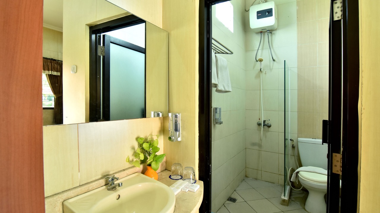 Photo of Bathroom in Batang