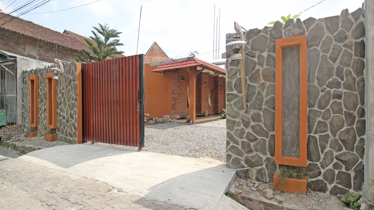 Photo of Outdoor in Mertoyudan
