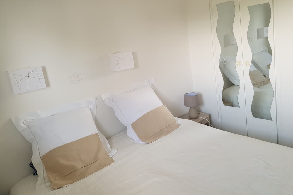 Photo of Bedroom in Villeneuve Loubet Beach