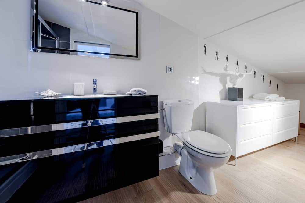 Photo of Bathroom in Old Town