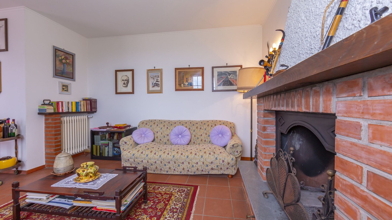 Photo of Livingroom in Corsanico-Bargecchia