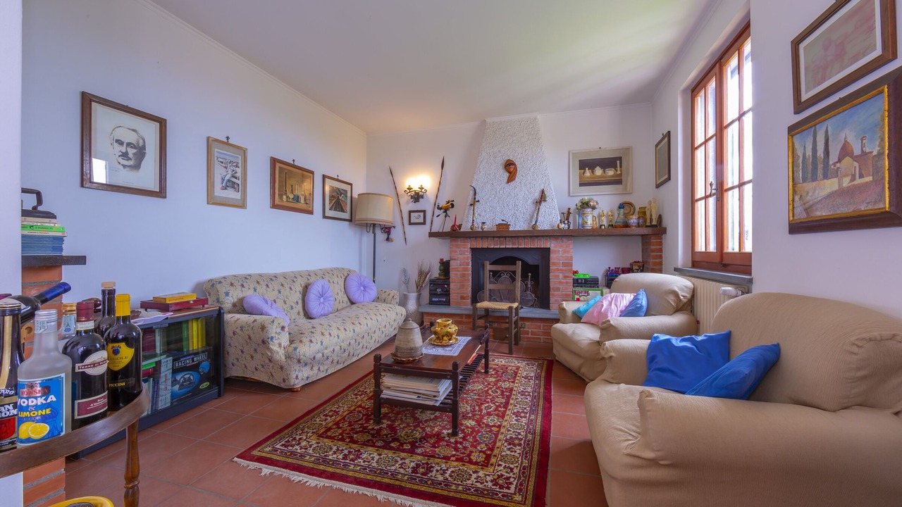 Photo of Livingroom in Corsanico-Bargecchia