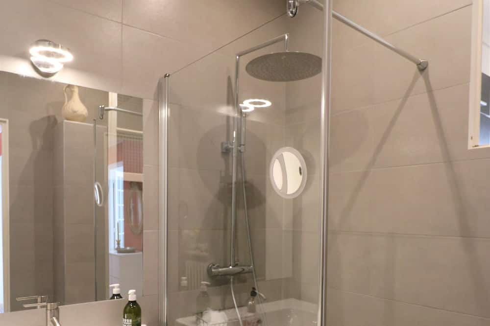 Photo of Bathroom in Liberation