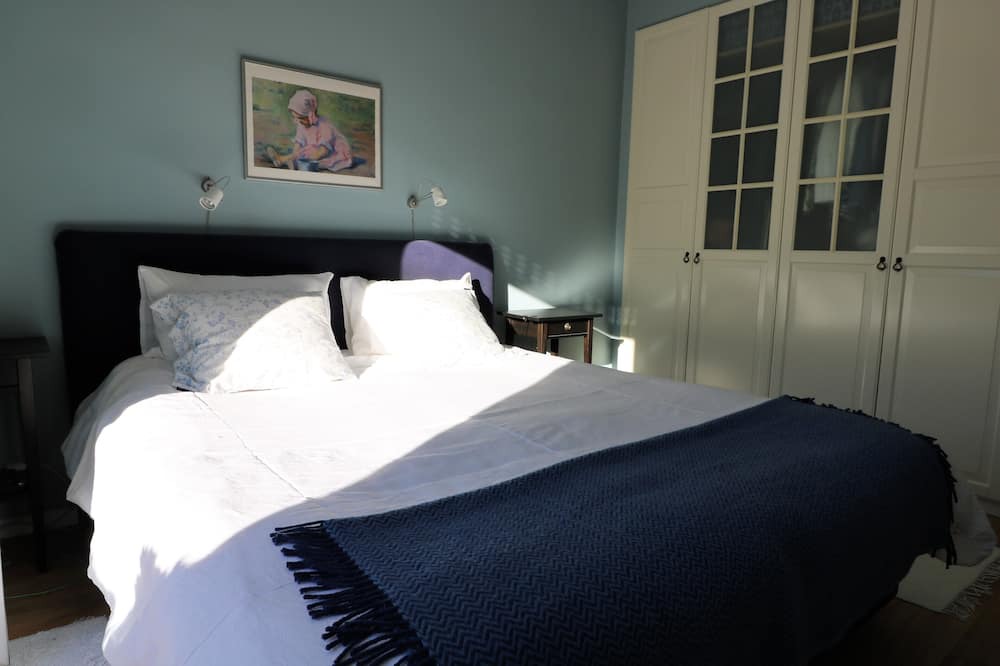 Photo of Bedroom in Liberation