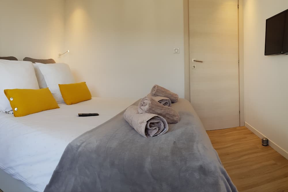 Photo of Bedroom in Golfe Juan